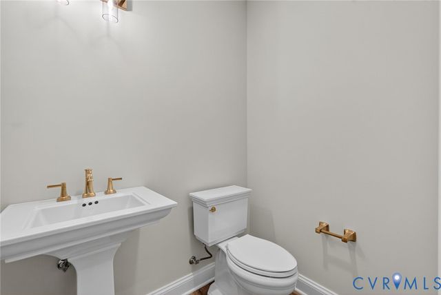 15248 Johns Trace Cir, Montpelier, VA 23192