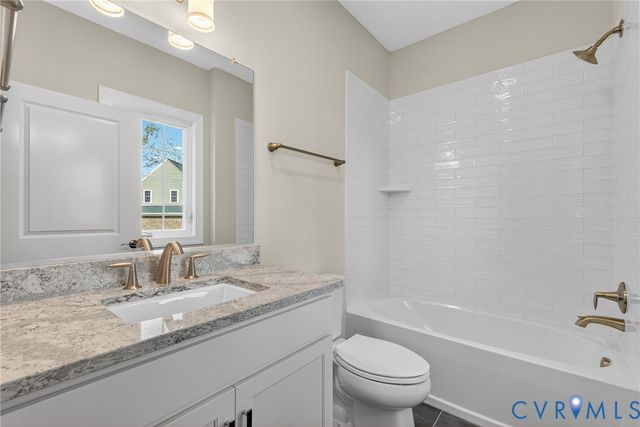 15248 Johns Trace Cir, Montpelier, VA 23192