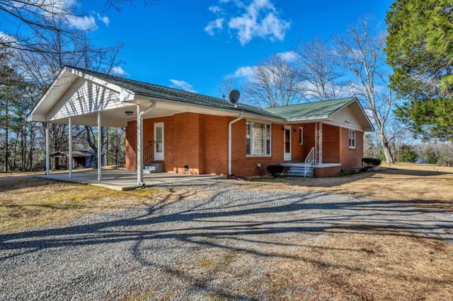 3355 Highway 47 North, White Bluff, TN 37187