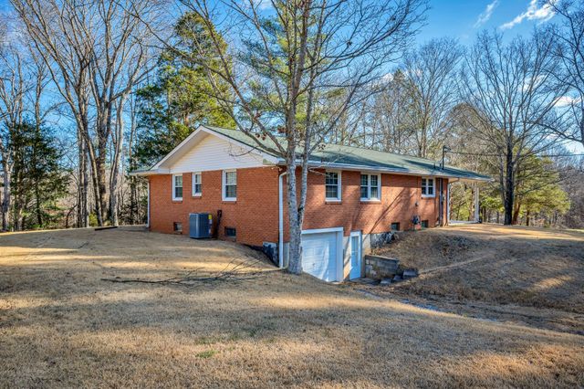 3355 Highway 47 North, White Bluff, TN 37187