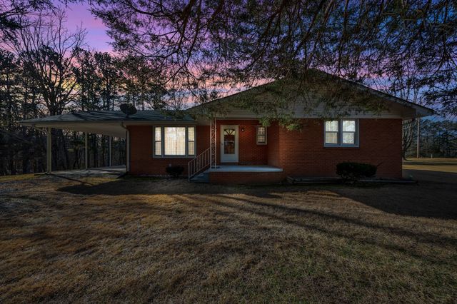 3355 Highway 47 North, White Bluff, TN 37187