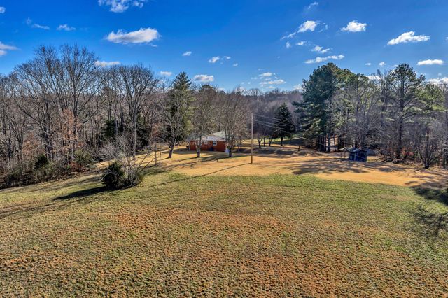 3355 Highway 47 North, White Bluff, TN 37187