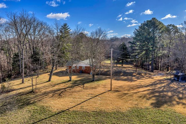 3355 Highway 47 North, White Bluff, TN 37187