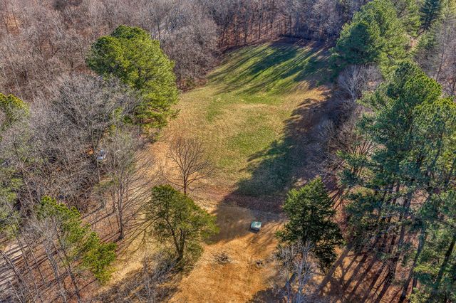 3355 Highway 47 North, White Bluff, TN 37187