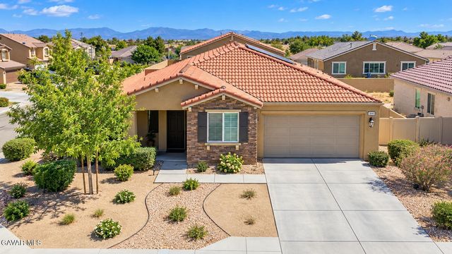 1832 E Avenue H7, Lancaster, CA 93535