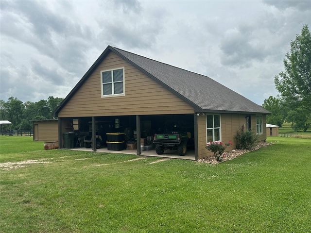 40 Stewart Road, New Waverly, TX 77358