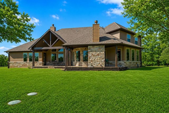40 Stewart Road, New Waverly, TX 77358
