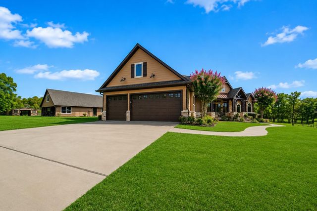 40 Stewart Road, New Waverly, TX 77358
