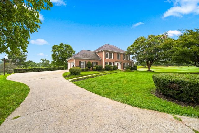 18 Meandering Way, Granite Falls, NC 28630