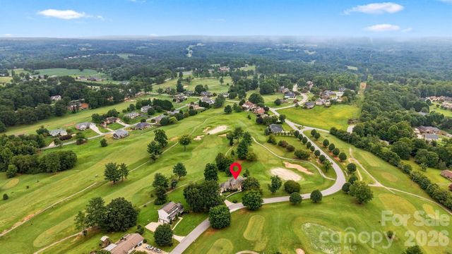 18 Meandering Way, Granite Falls, NC 28630