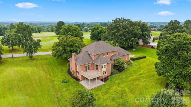 18 Meandering Way, Granite Falls, NC 28630
