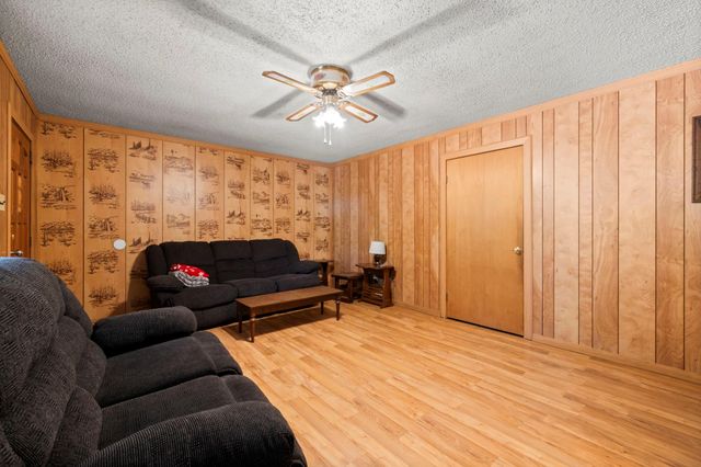 15745 Firetower, Conroe, TX 77306