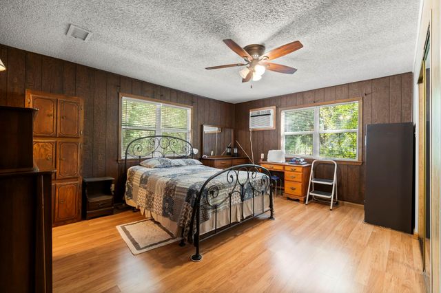 15745 Firetower, Conroe, TX 77306