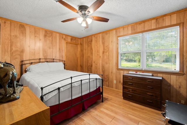 15745 Firetower, Conroe, TX 77306