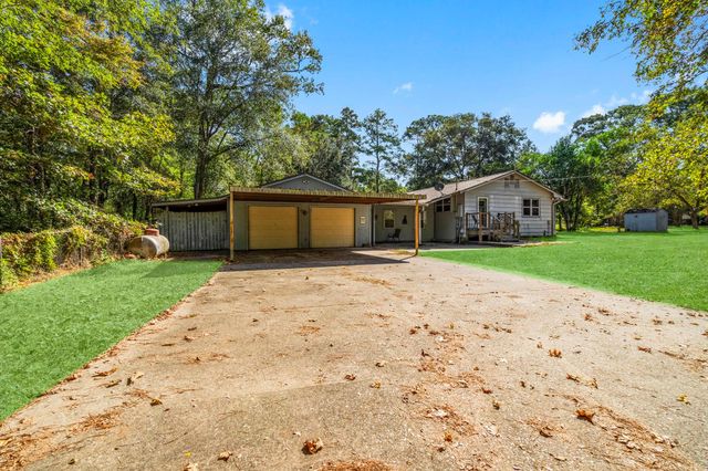 15745 Firetower, Conroe, TX 77306