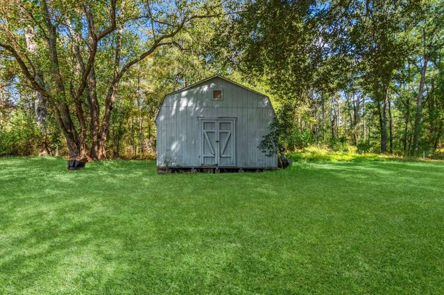 15745 Firetower, Conroe, TX 77306