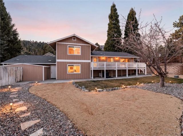 2400 E Canyon Drive, Wrightwood, CA 92397
