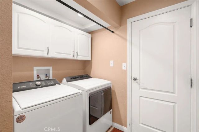 2400 E Canyon Drive, Wrightwood, CA 92397