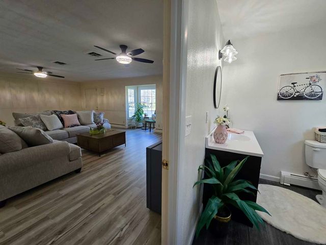 14652 N IL Hwy 37 Highway, Mt Vernon, IL 62864