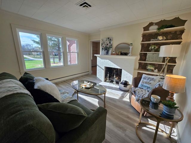 14652 N IL Hwy 37 Highway, Mt Vernon, IL 62864