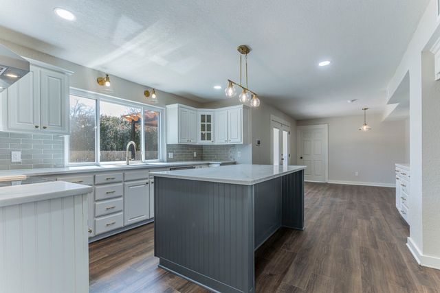 318 Bluebonnet Circle, Waco, TX 76657