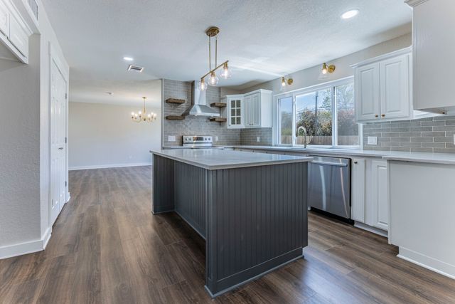 318 Bluebonnet Circle, Waco, TX 76657