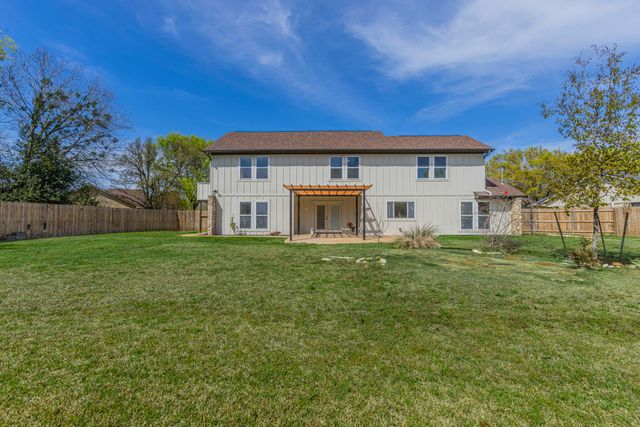 318 Bluebonnet Circle, Waco, TX 76657