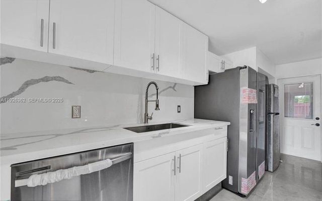 20010 SW 123rd Dr 20010, Miami, FL 33177