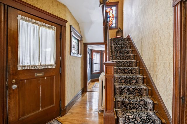52 Vane St, Quincy, MA 02171