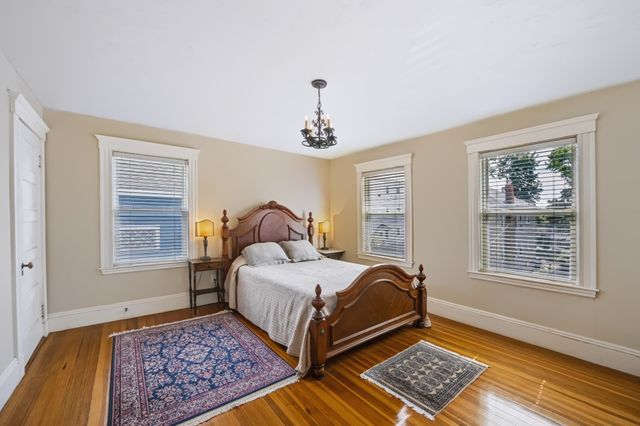 52 Vane St, Quincy, MA 02171