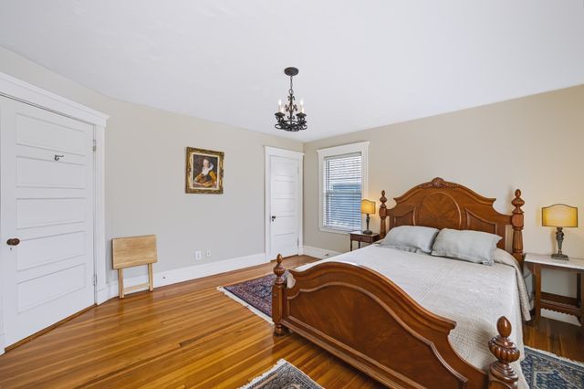 52 Vane St, Quincy, MA 02171