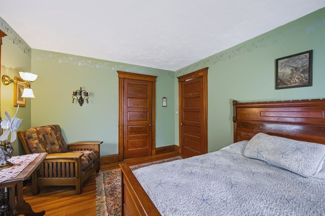 52 Vane St, Quincy, MA 02171