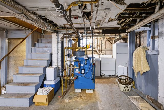 52 Vane St, Quincy, MA 02171