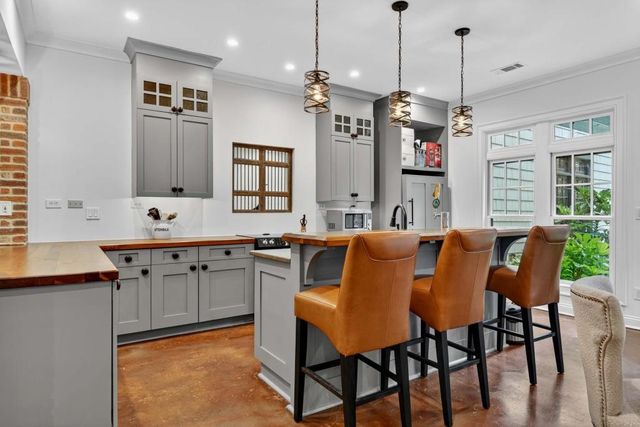 3303 Habersham NW Road, Atlanta, GA 30305