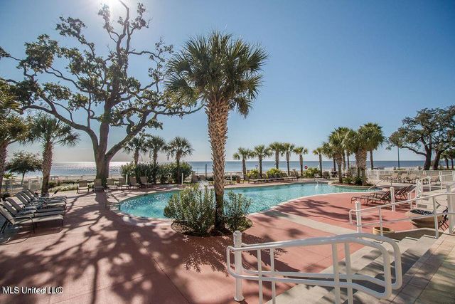 2230 Beach Drive, 808, Gulfport, MS 39507
