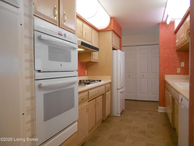 123 Westwind Trail, Bardstown, KY 40004