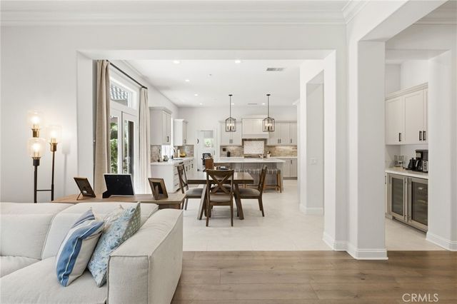 359 Loire Valley, Simi Valley, CA 93065