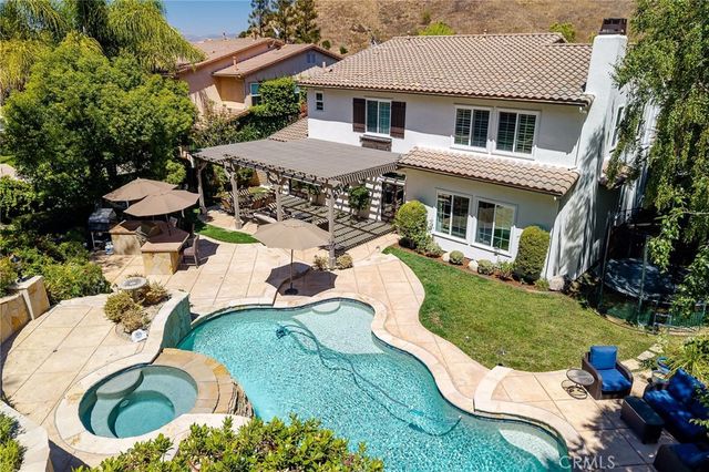 359 Loire Valley, Simi Valley, CA 93065