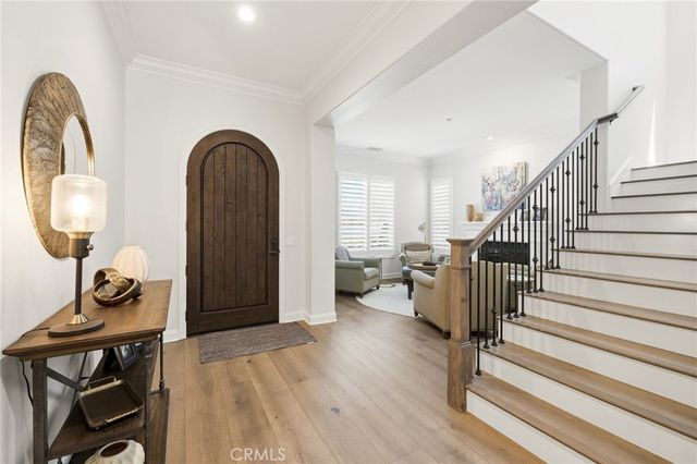 359 Loire Valley, Simi Valley, CA 93065