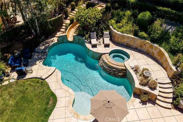 359 Loire Valley, Simi Valley, CA 93065