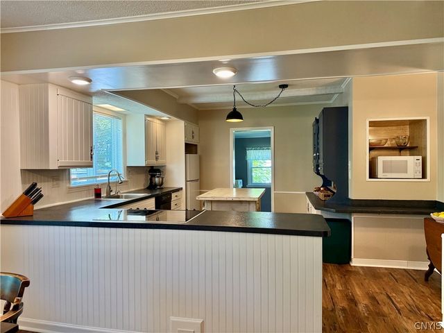 2208 Caroline Street, Whitestown, NY 13502