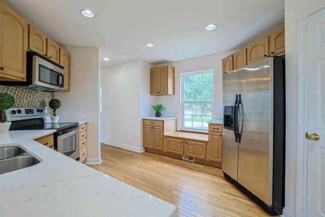 8835 Richmond Road, Union, KY 41091