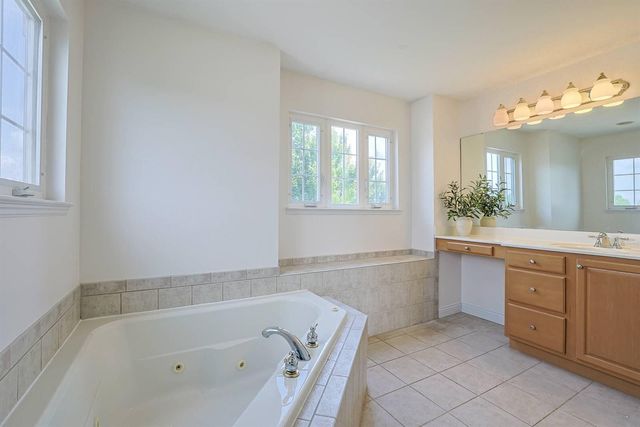 8835 Richmond Road, Union, KY 41091