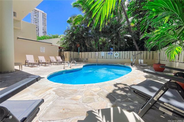 444 Kanekapolei Street 810, Honolulu, HI 96815