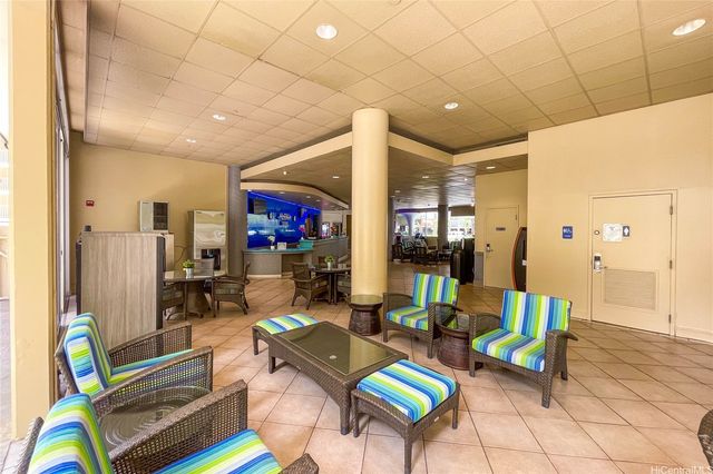 444 Kanekapolei Street 810, Honolulu, HI 96815