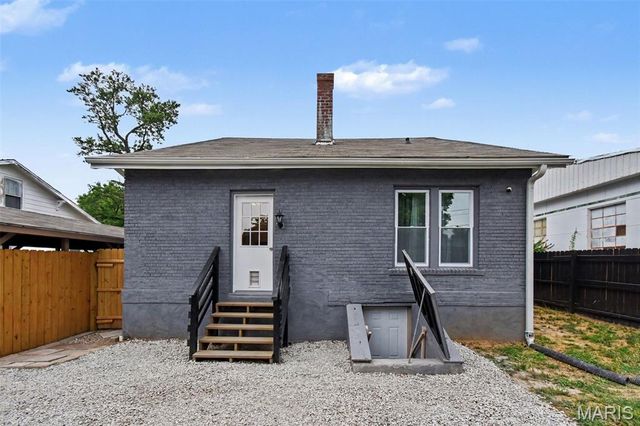 3345 Belle Street, Alton, IL 62002