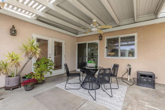 749 Orion Way, Livermore, CA 94550