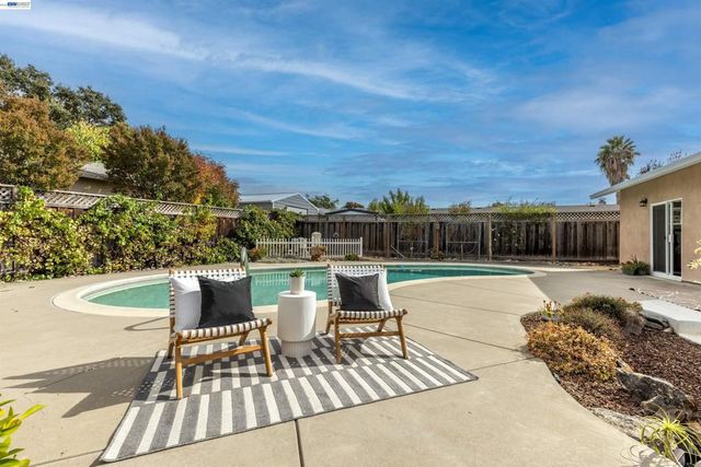 749 Orion Way, Livermore, CA 94550