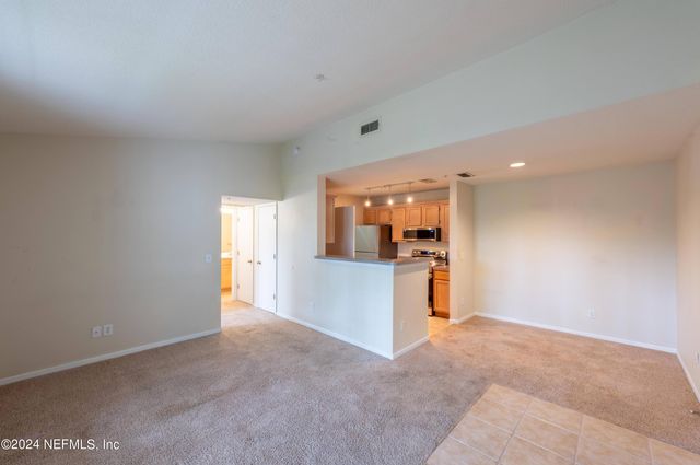 7701 TIMBERLIN PARK Boulevard 234, Jacksonville, FL 32256