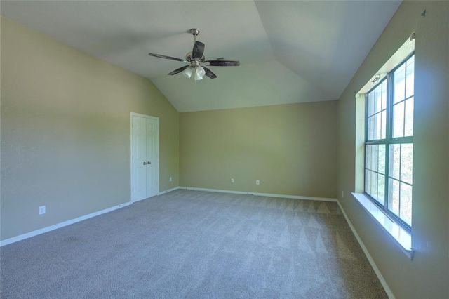 808 Belvedere Dr, Conroe, TX 77301